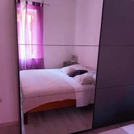 Daki's Little Place Appartamento Zara