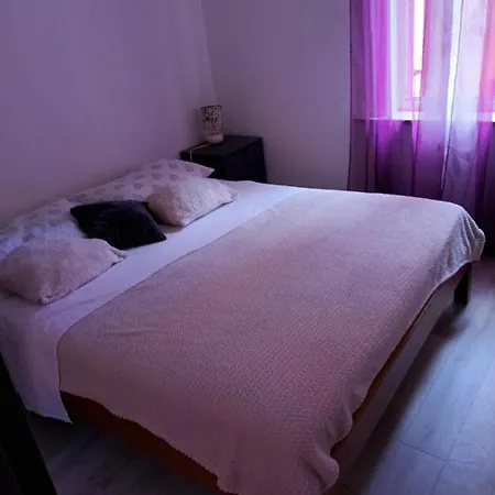 Appartamento Daki's Little Place Zara